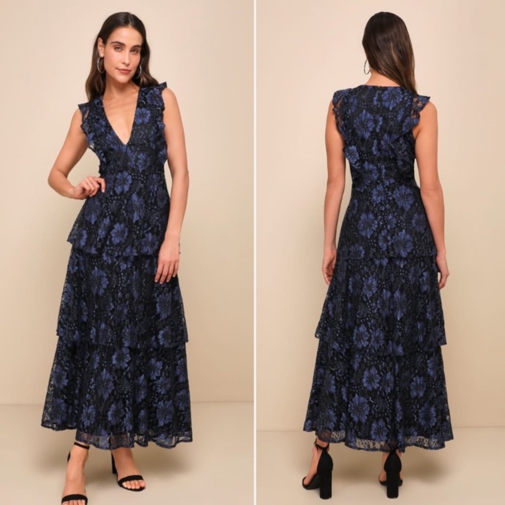 Lulu's Navy Floral Lace Maxi Dress